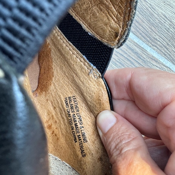 Born Mens black Leather slip on Shoes size 10.5 - Picture 5 of 11